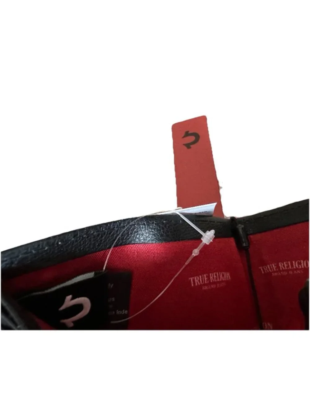 True Religion Mens Bifold Wallet Black Red Leather Horseshoe Carabiner Keychain